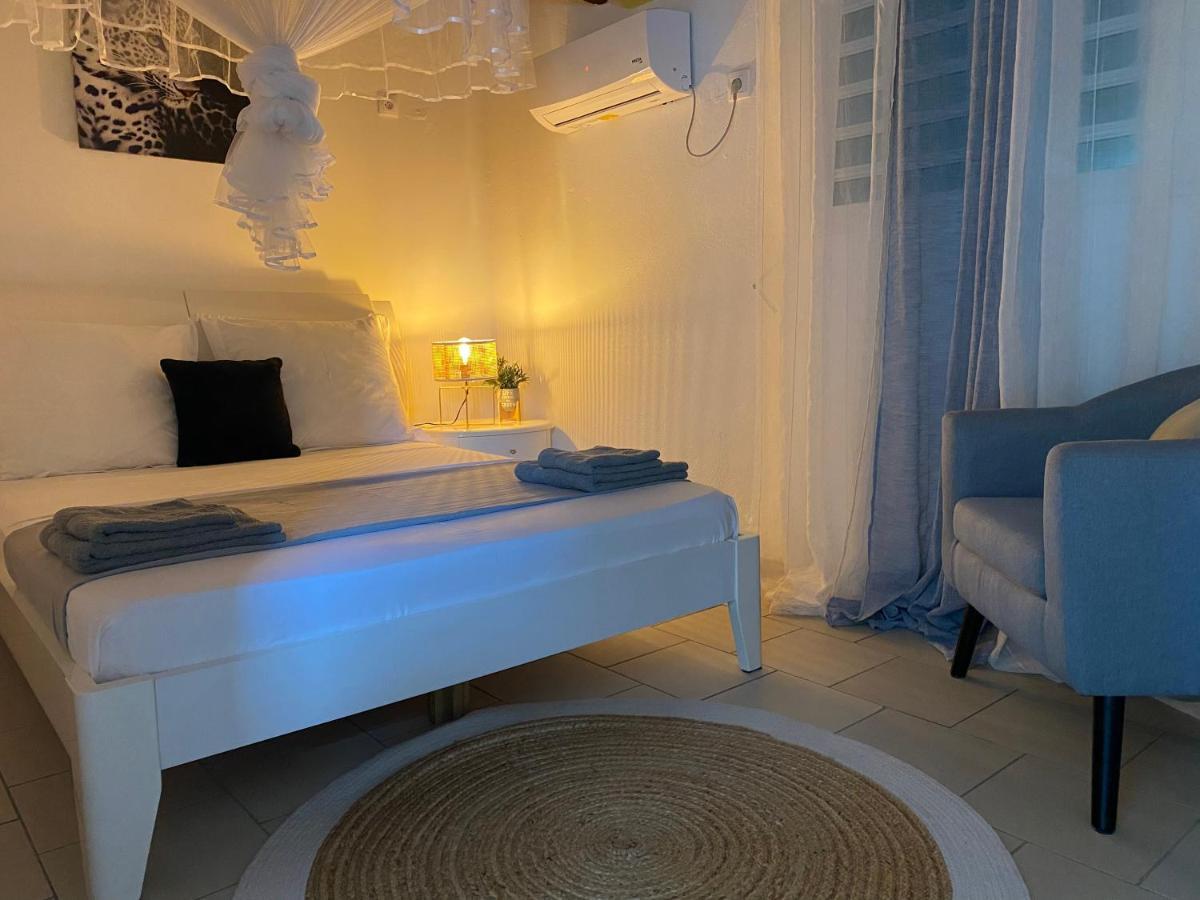 Chez Soul~Etage Entier Avec Vue Sur Mer ซานต์-โรส ภายนอก รูปภาพ